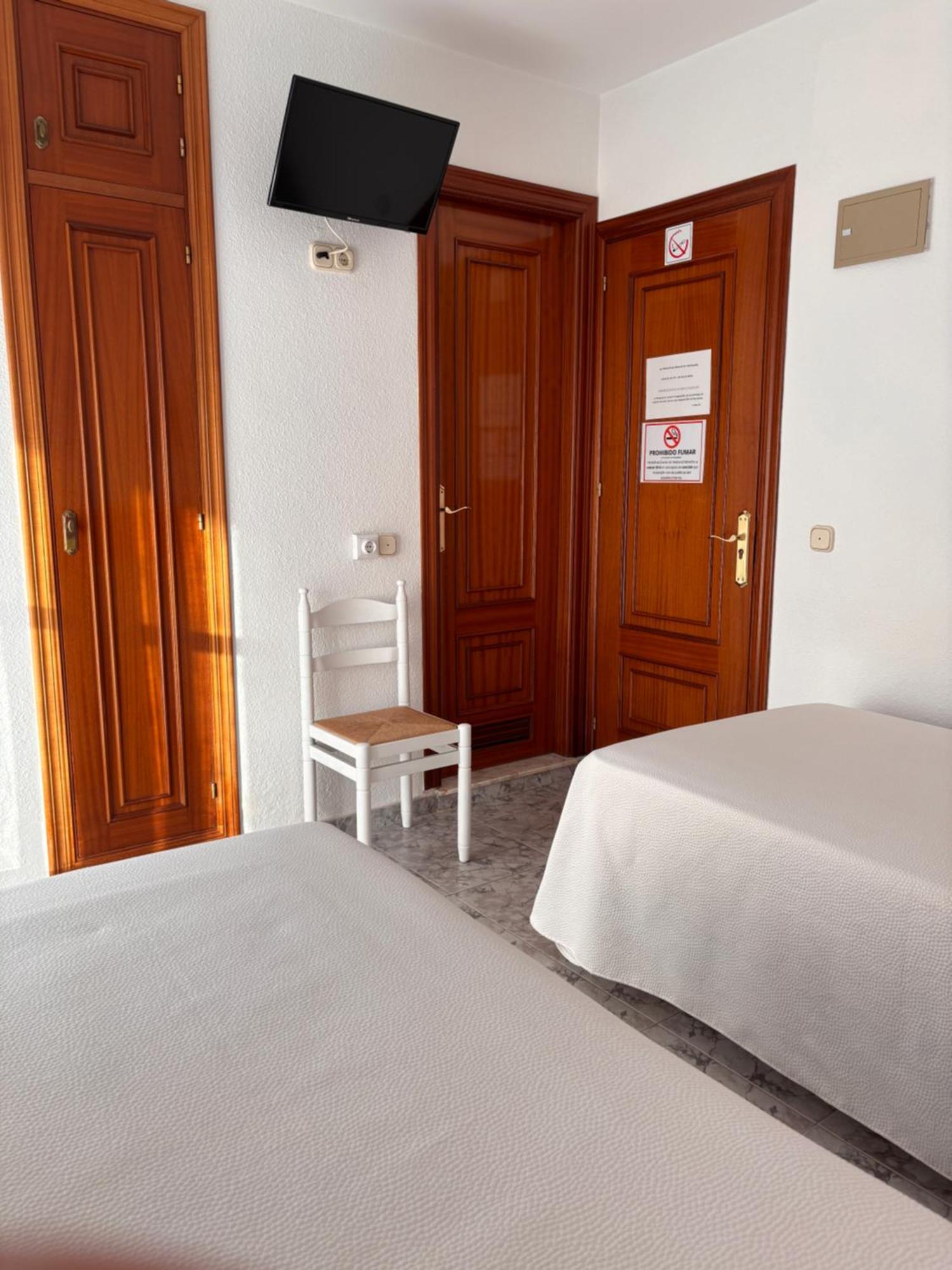 Hostal Las Dunas Cabo De Gata ภายนอก รูปภาพ